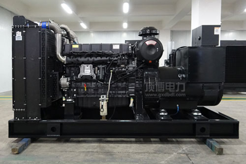 广西顶博发电机组制造150KW多少钱一台?选用什么品牌发动机？