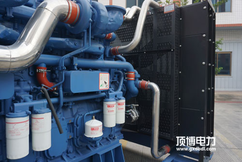 250kW广西顶博发电机组制造机油滤清器